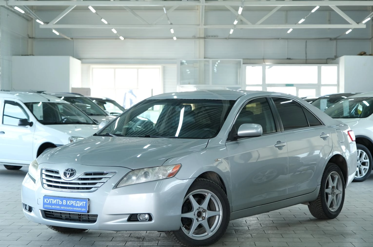 Toyota Camry 3 из 22