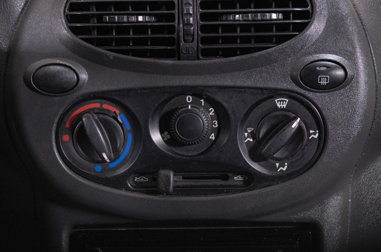 ВАЗ (LADA) Kalina 14 из 18