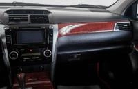 Toyota Camry 14 из 23
