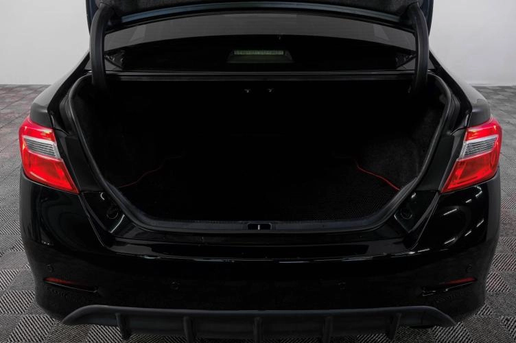 Toyota Camry 7 из 23