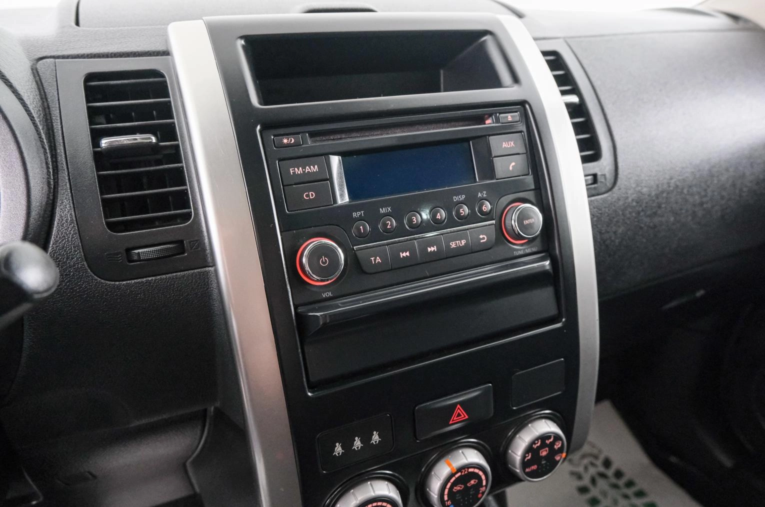 Nissan X-Trail 15 из 22