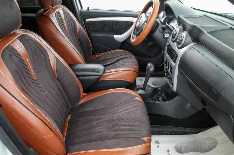 Renault Logan 17 из 20