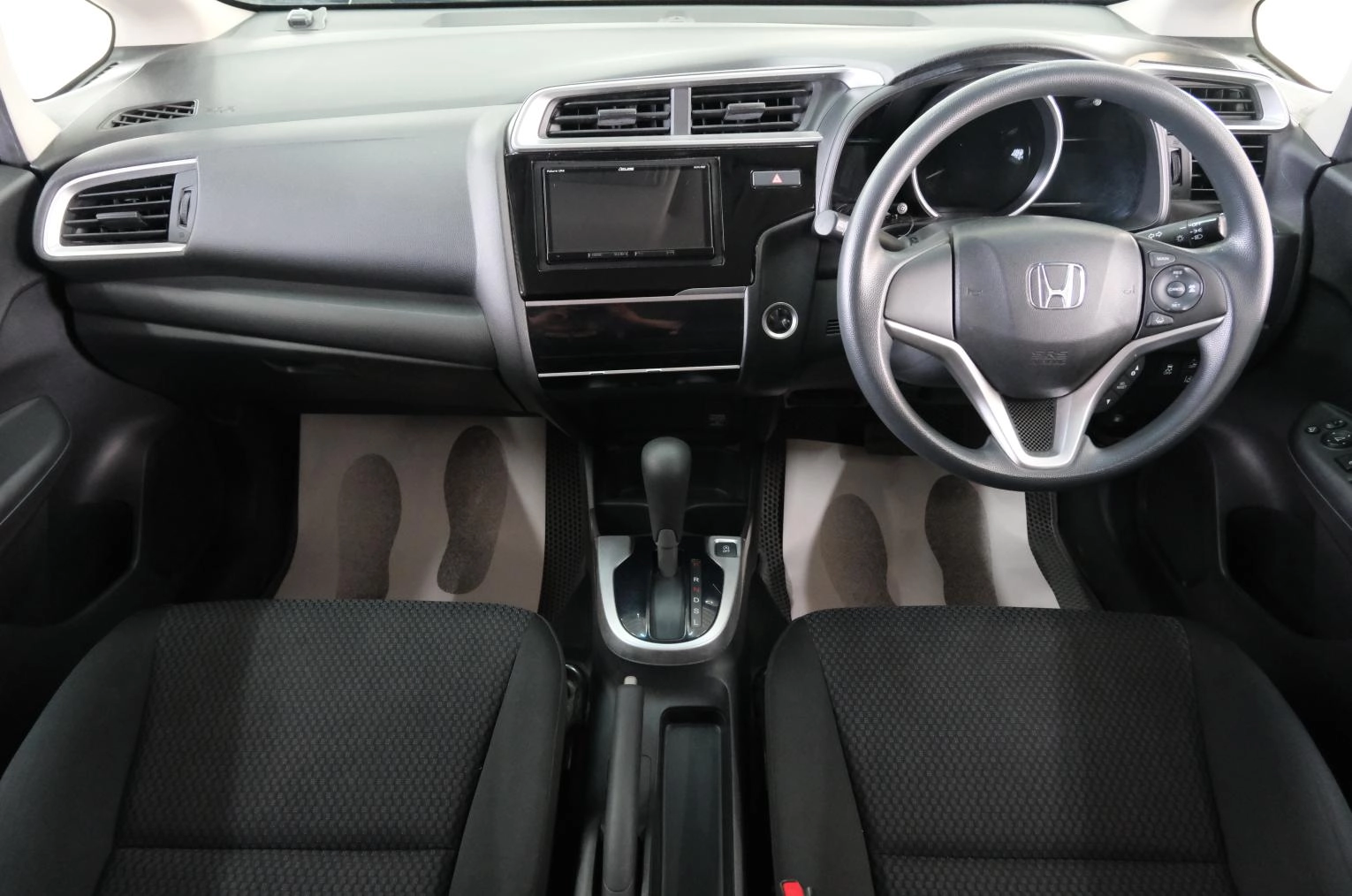 Honda Fit 14 из 23