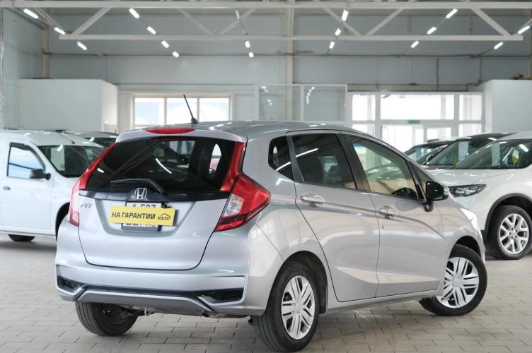 Honda Fit 6 из 6