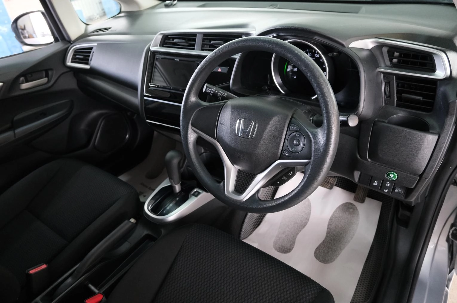 Honda Fit 10 из 23