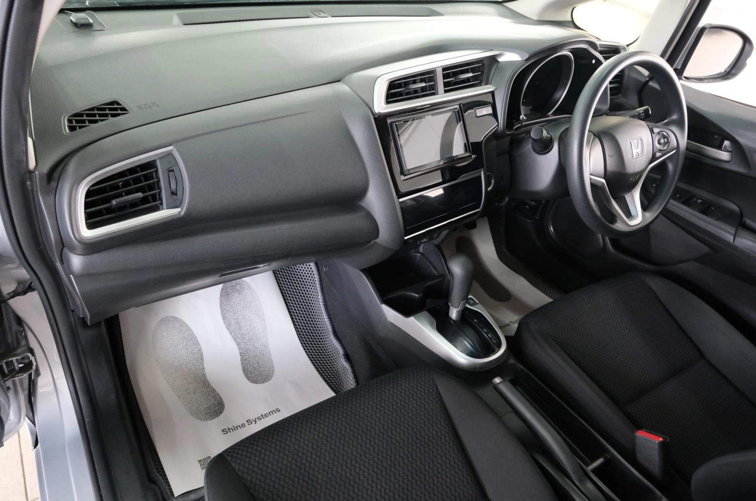 Honda Fit 19 из 23