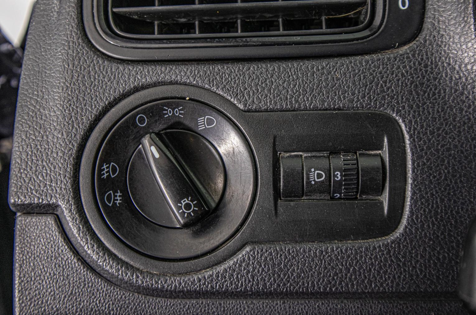 Volkswagen Polo 18 из 18