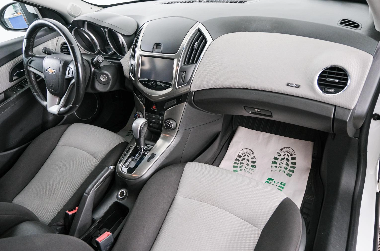 Chevrolet Cruze 12 из 21