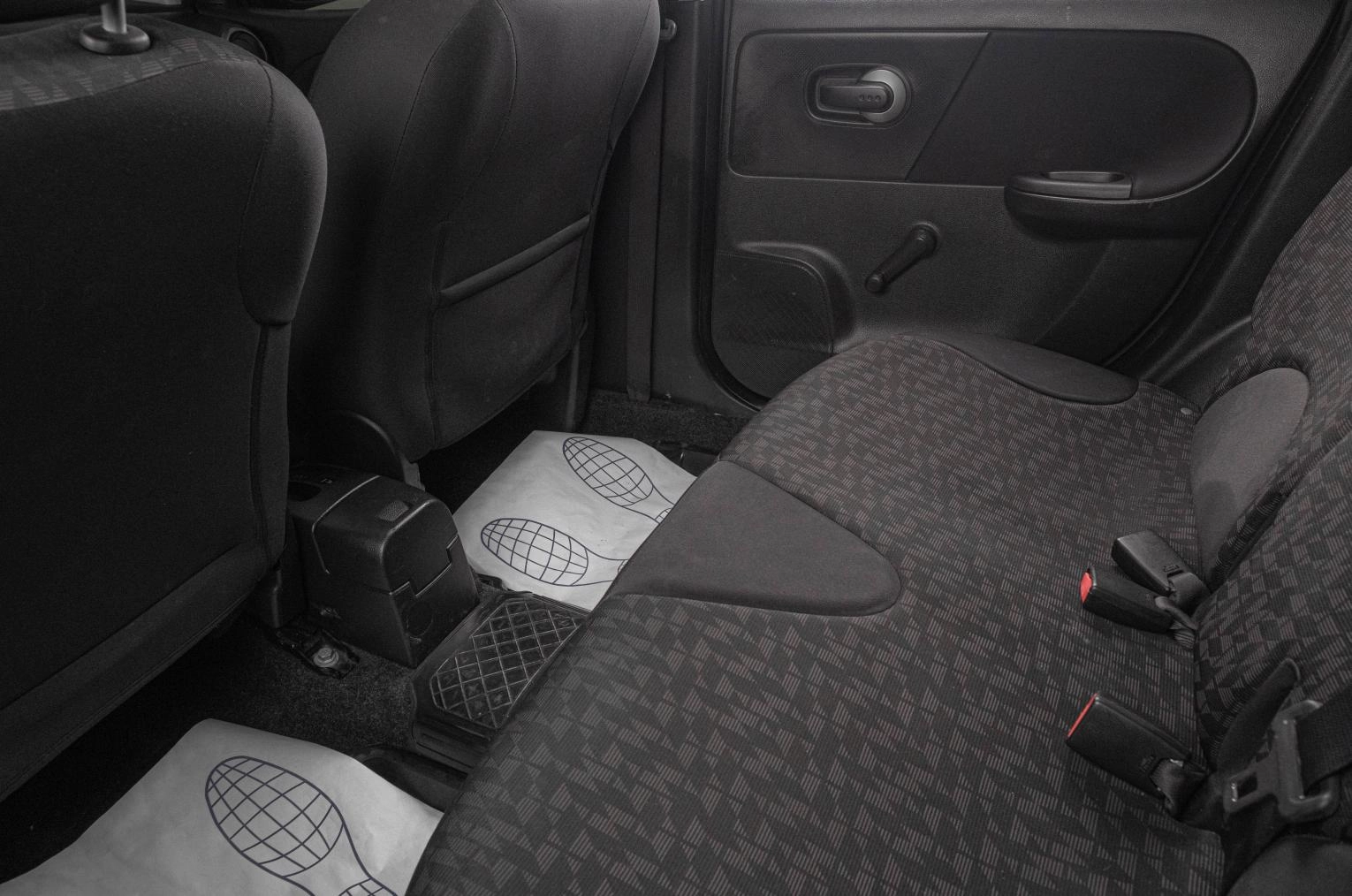 Nissan Note 17 из 17