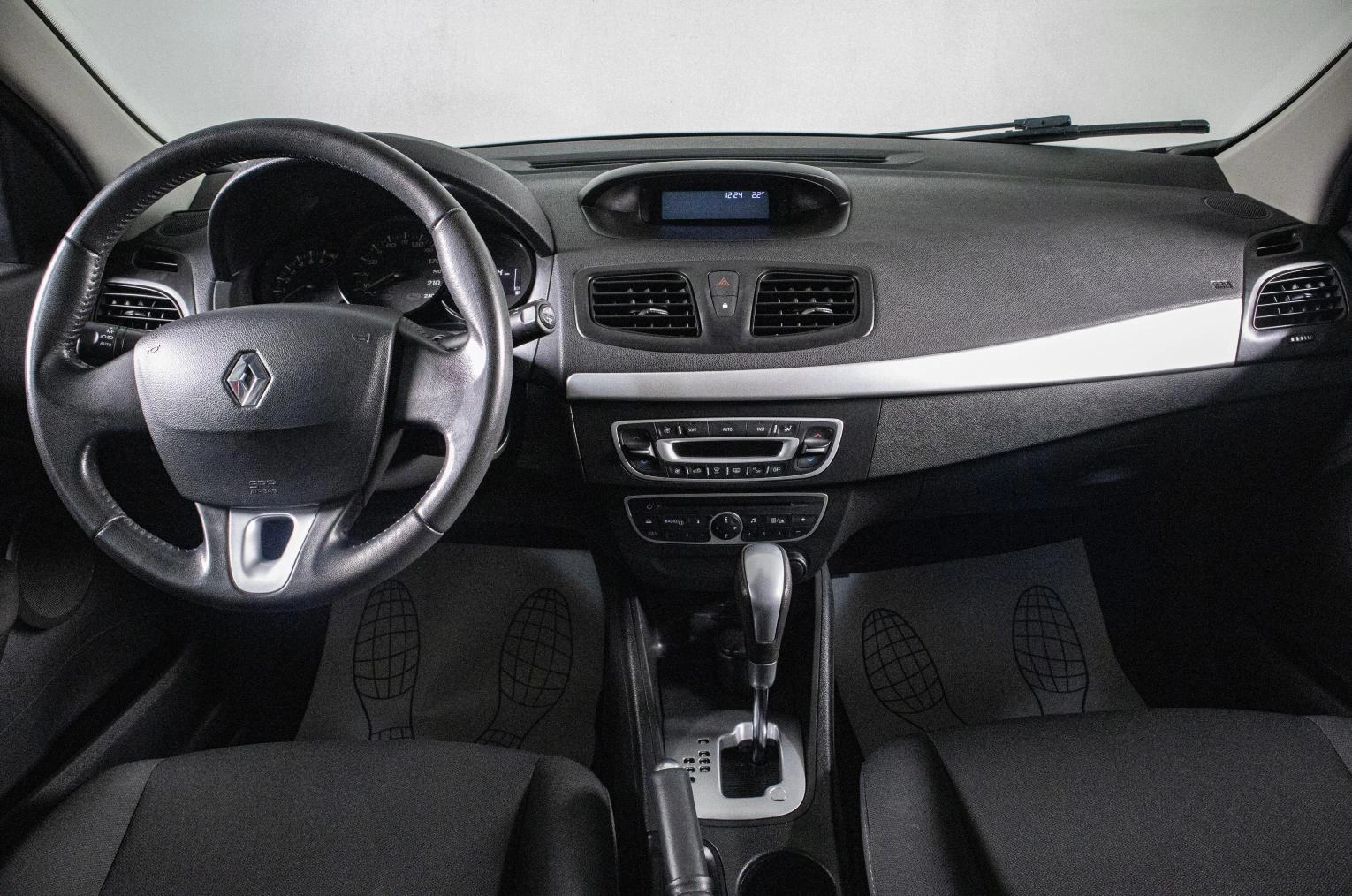 Renault Megane 12 из 17