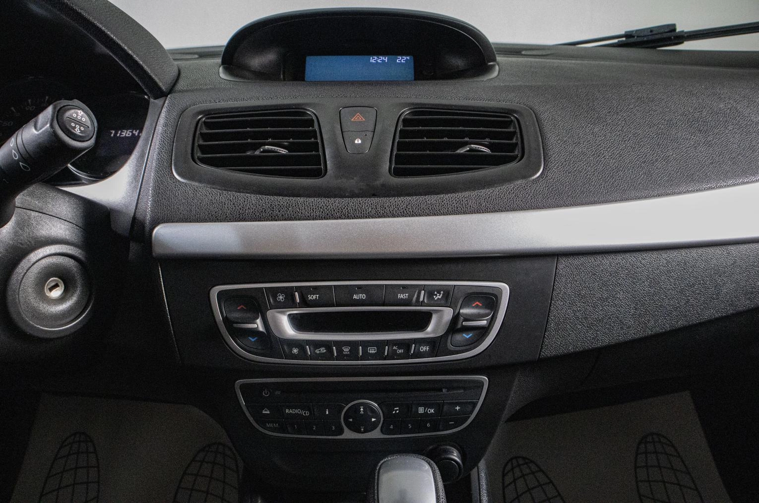 Renault Megane 13 из 17