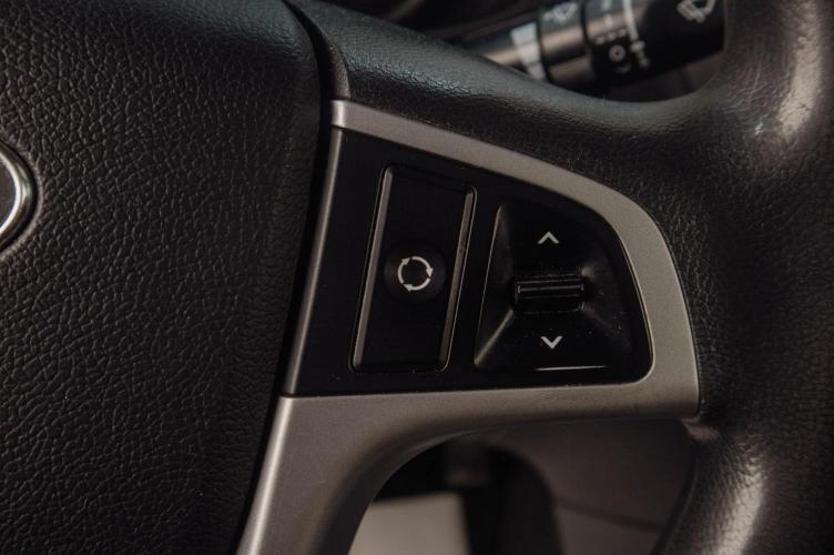 Hyundai Solaris 14 из 21