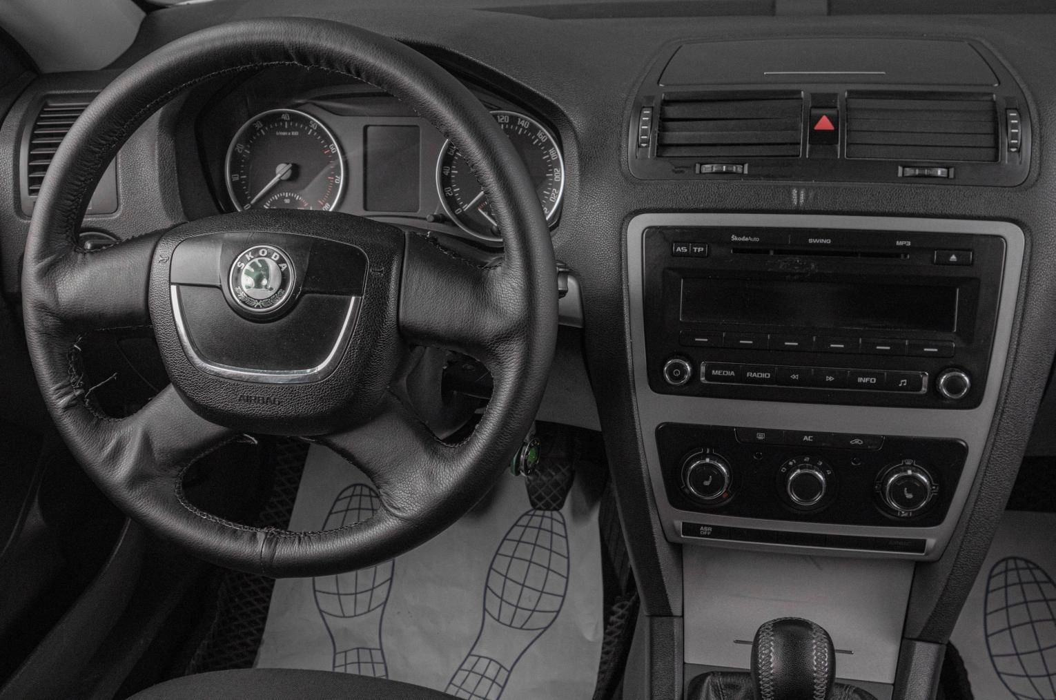 Skoda Octavia 14 из 17