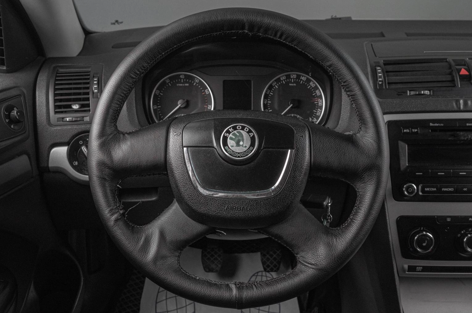 Skoda Octavia 10 из 17