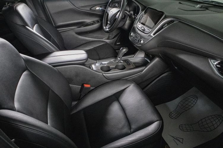 Chevrolet Malibu 9 из 20