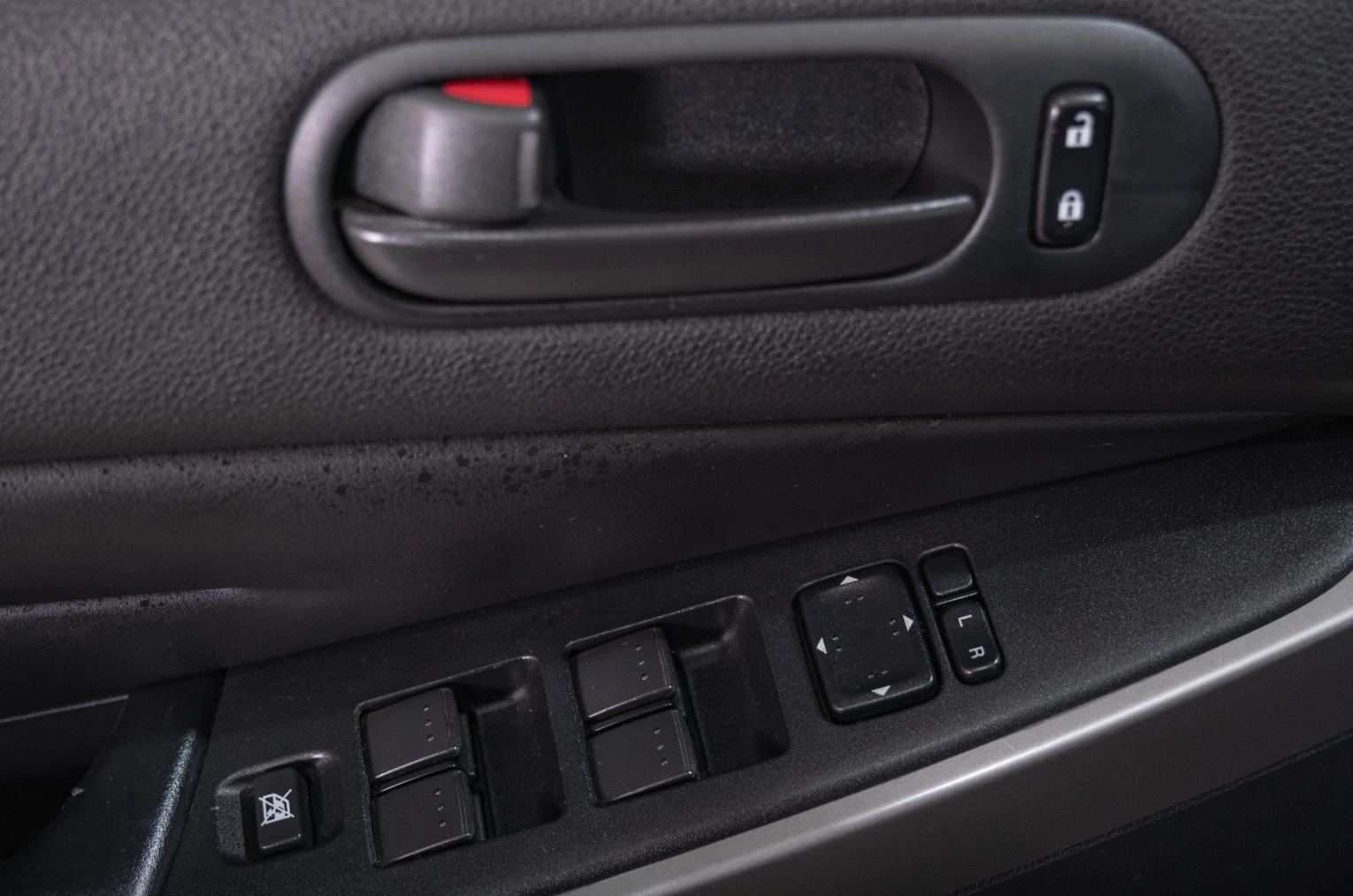 Mazda CX-7 20 из 24