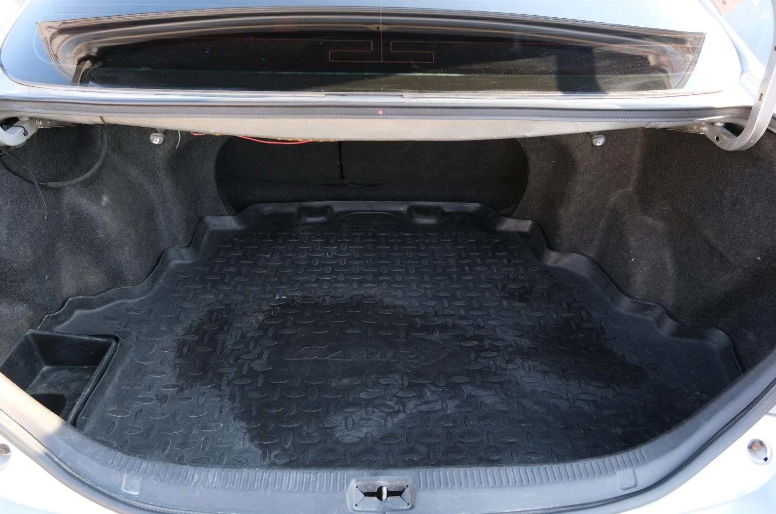 Toyota Camry 24 из 24