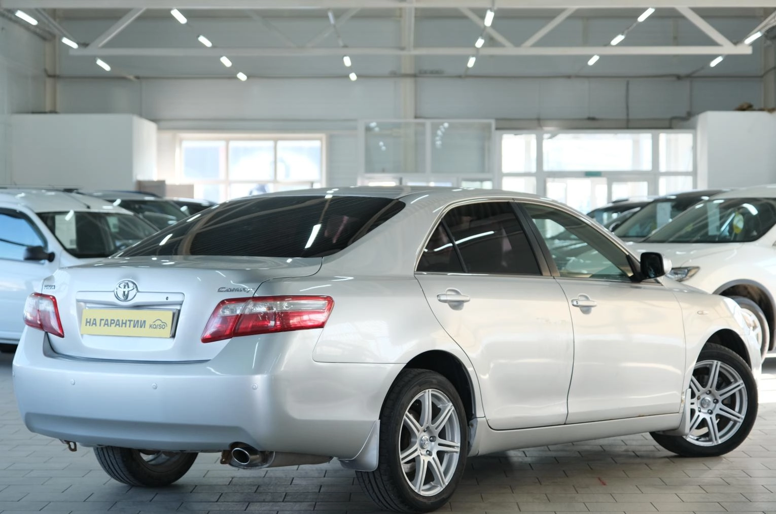 Toyota Camry 6 из 24