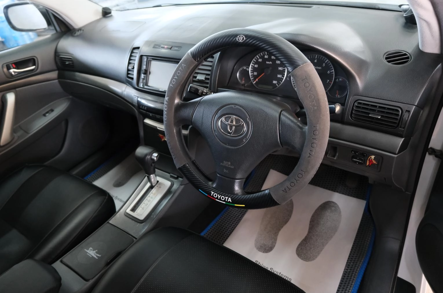 Toyota Allion 10 из 21