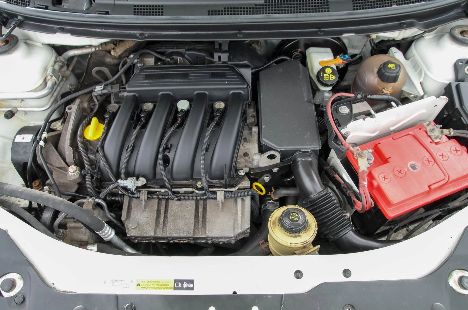 Nissan Almera 7 из 26