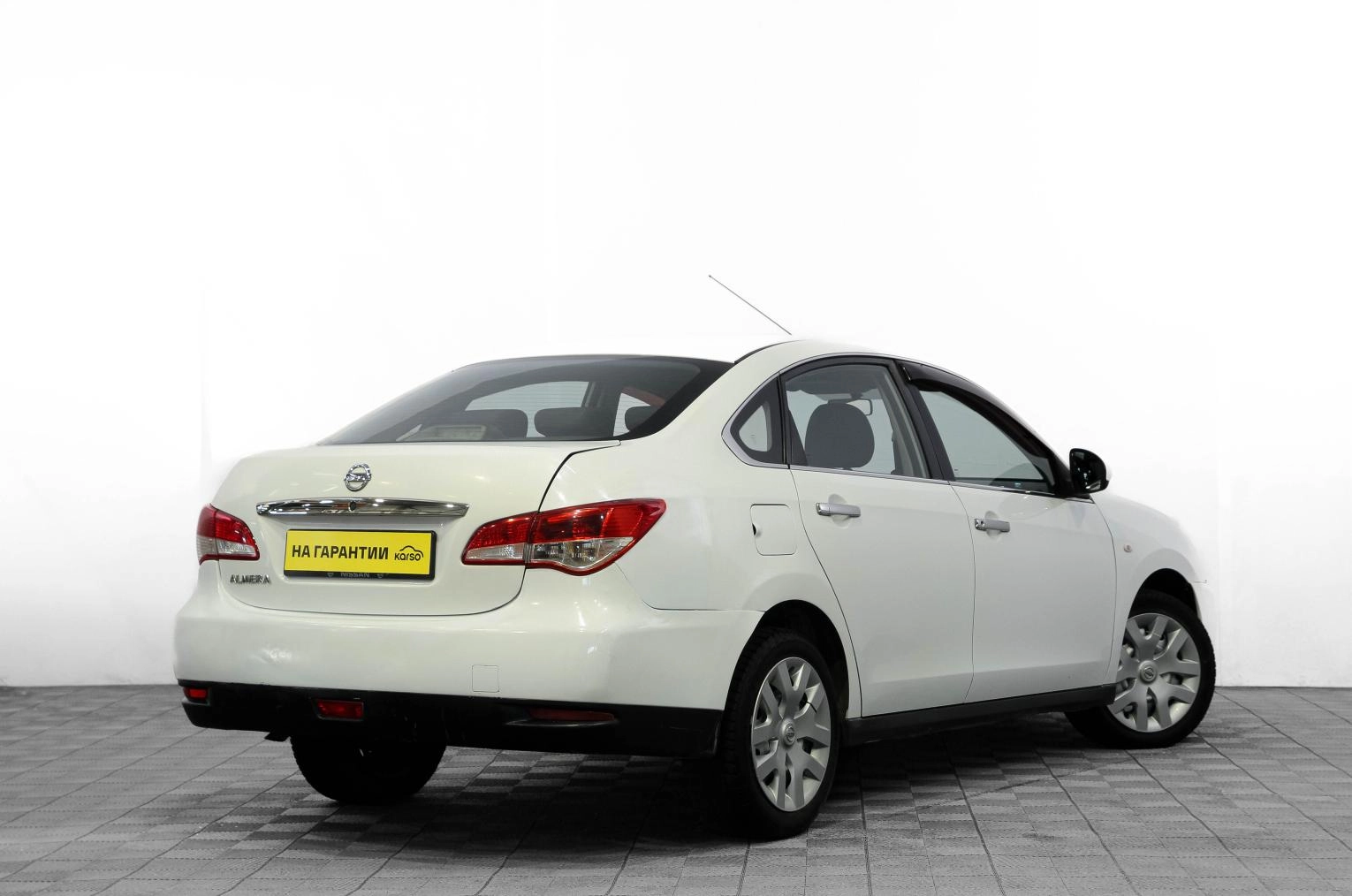 Nissan Almera 4 из 26