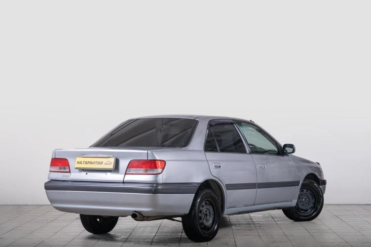 Toyota Carina 6 из 6