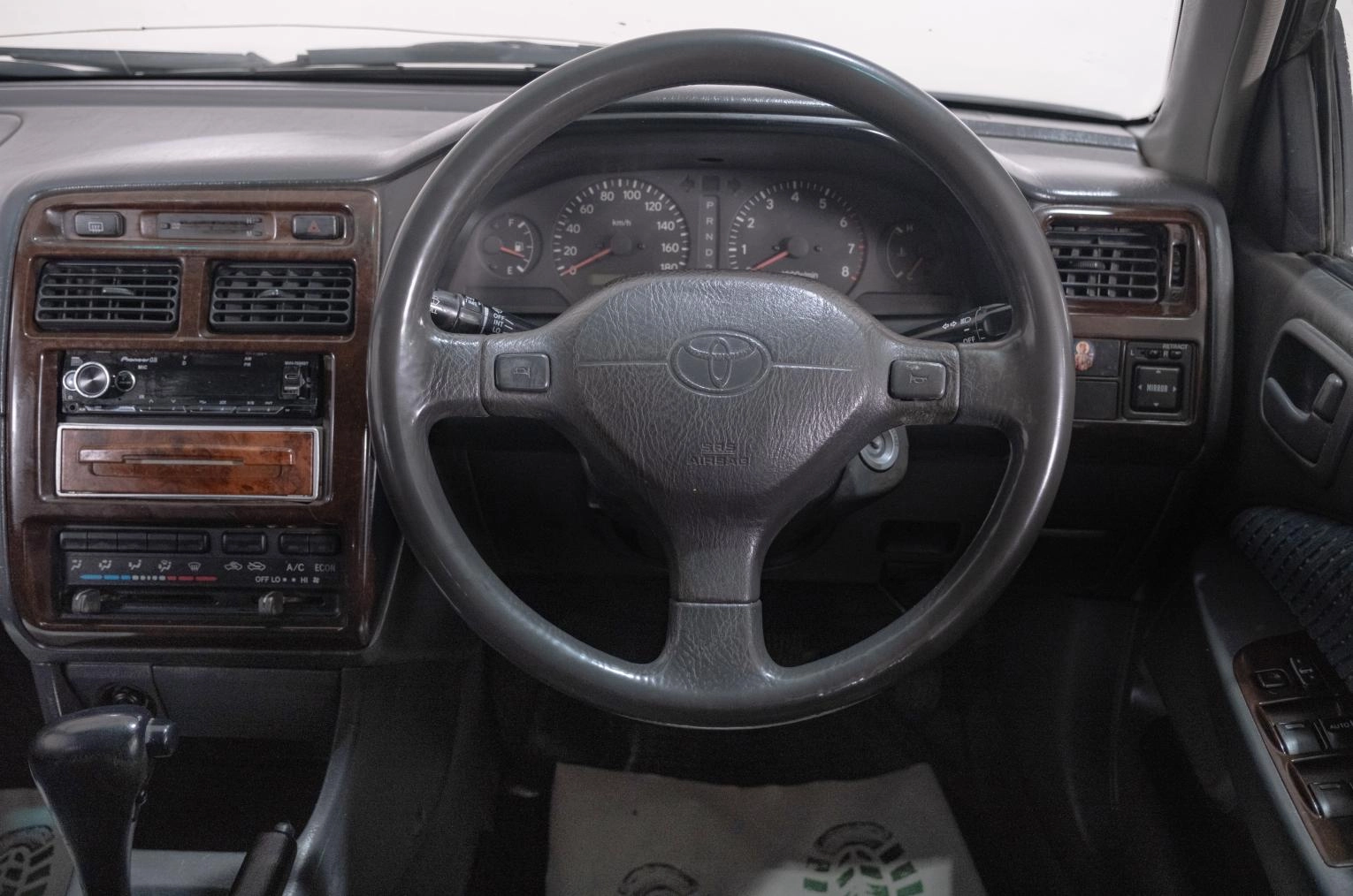 Toyota Carina 11 из 18