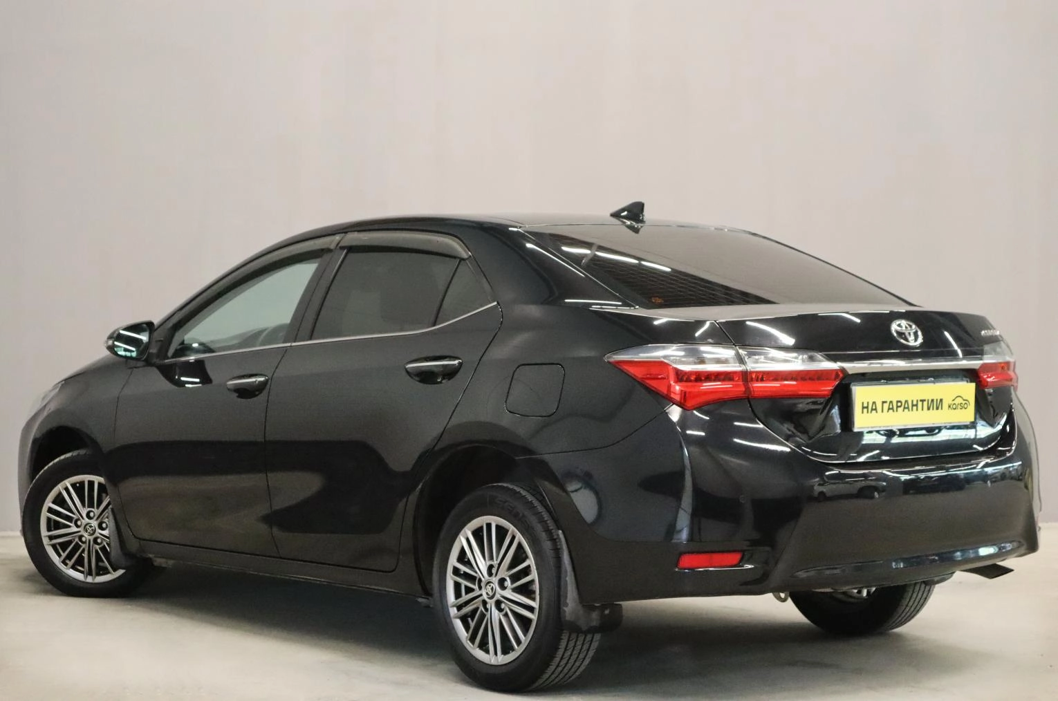 Toyota Corolla 5 из 20