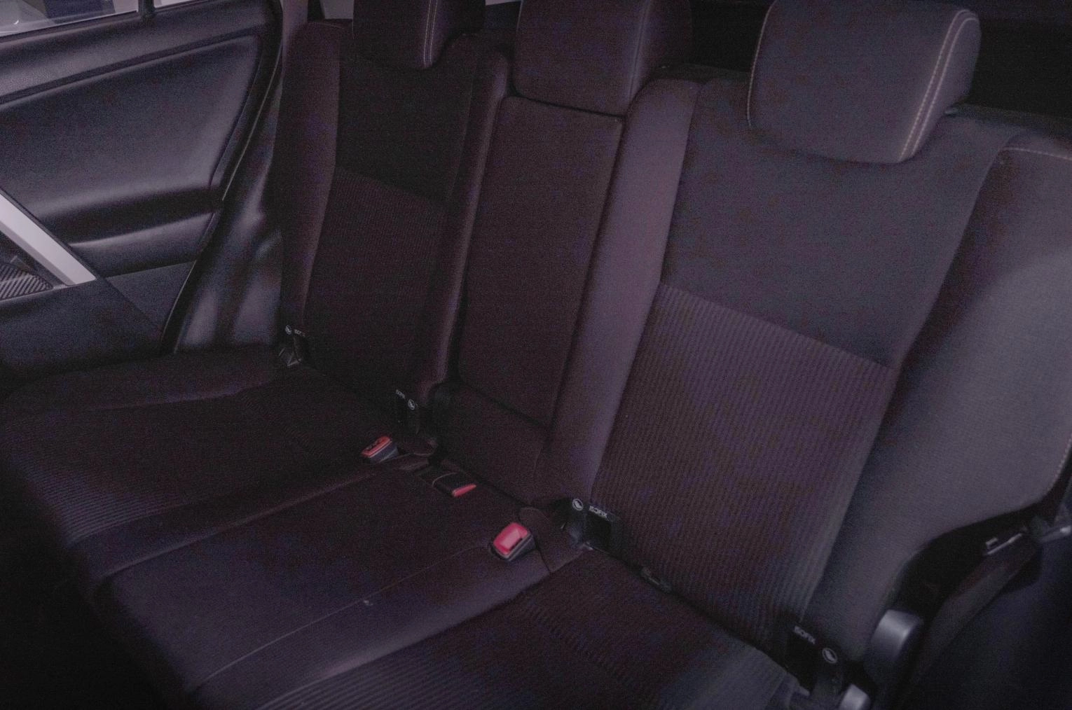 Toyota RAV4 21 из 22