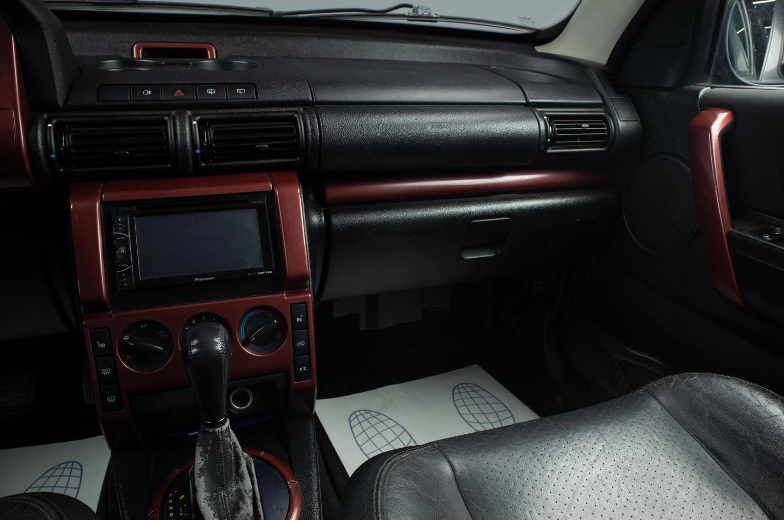 Land Rover Freelander 10 из 17