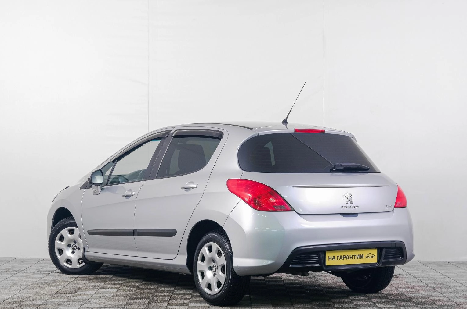 Peugeot 308 4 из 22