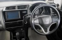 Honda Fit 14 из 21