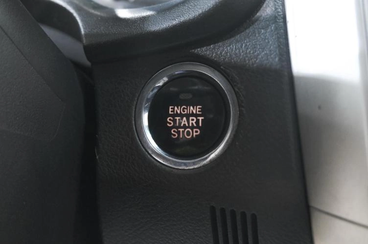 Toyota Corolla 18 из 23
