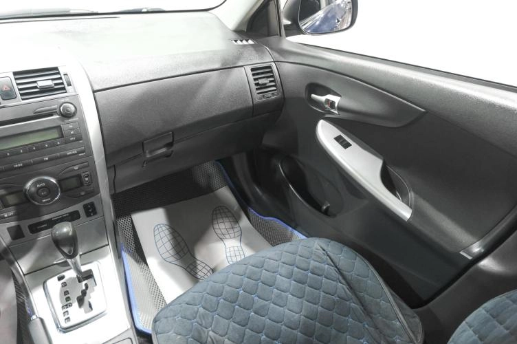 Toyota Corolla 10 из 23