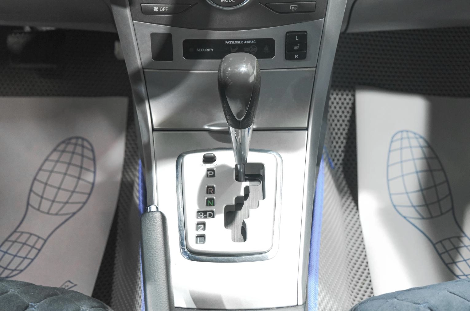 Toyota Corolla 20 из 23