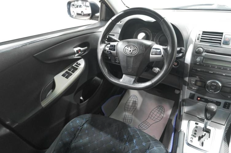 Toyota Corolla 9 из 23