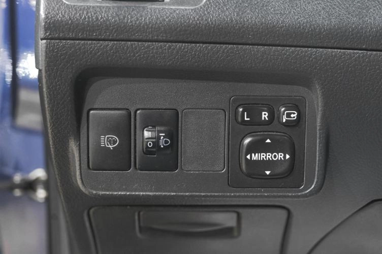 Toyota Corolla 13 из 23