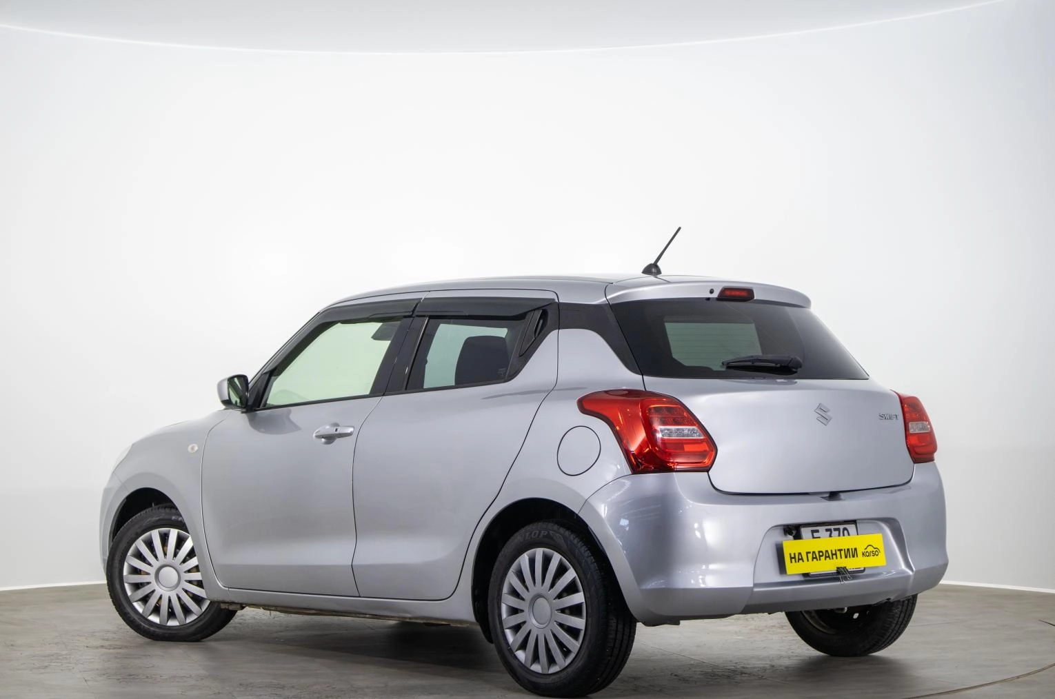 Suzuki Swift 6 из 19