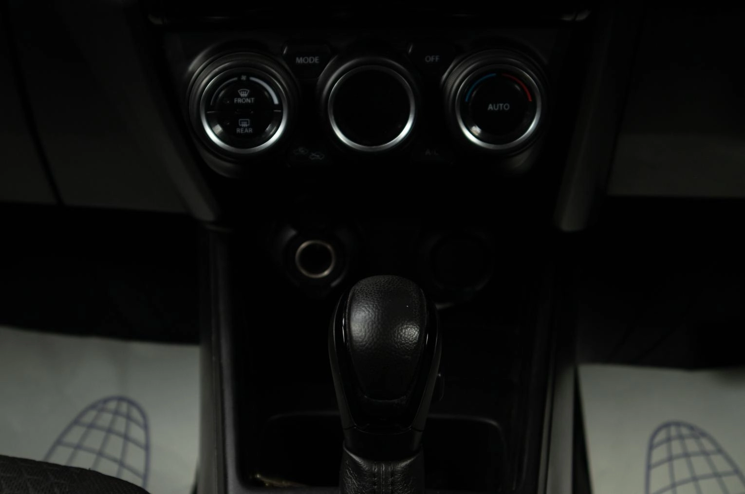 Suzuki Swift 14 из 19