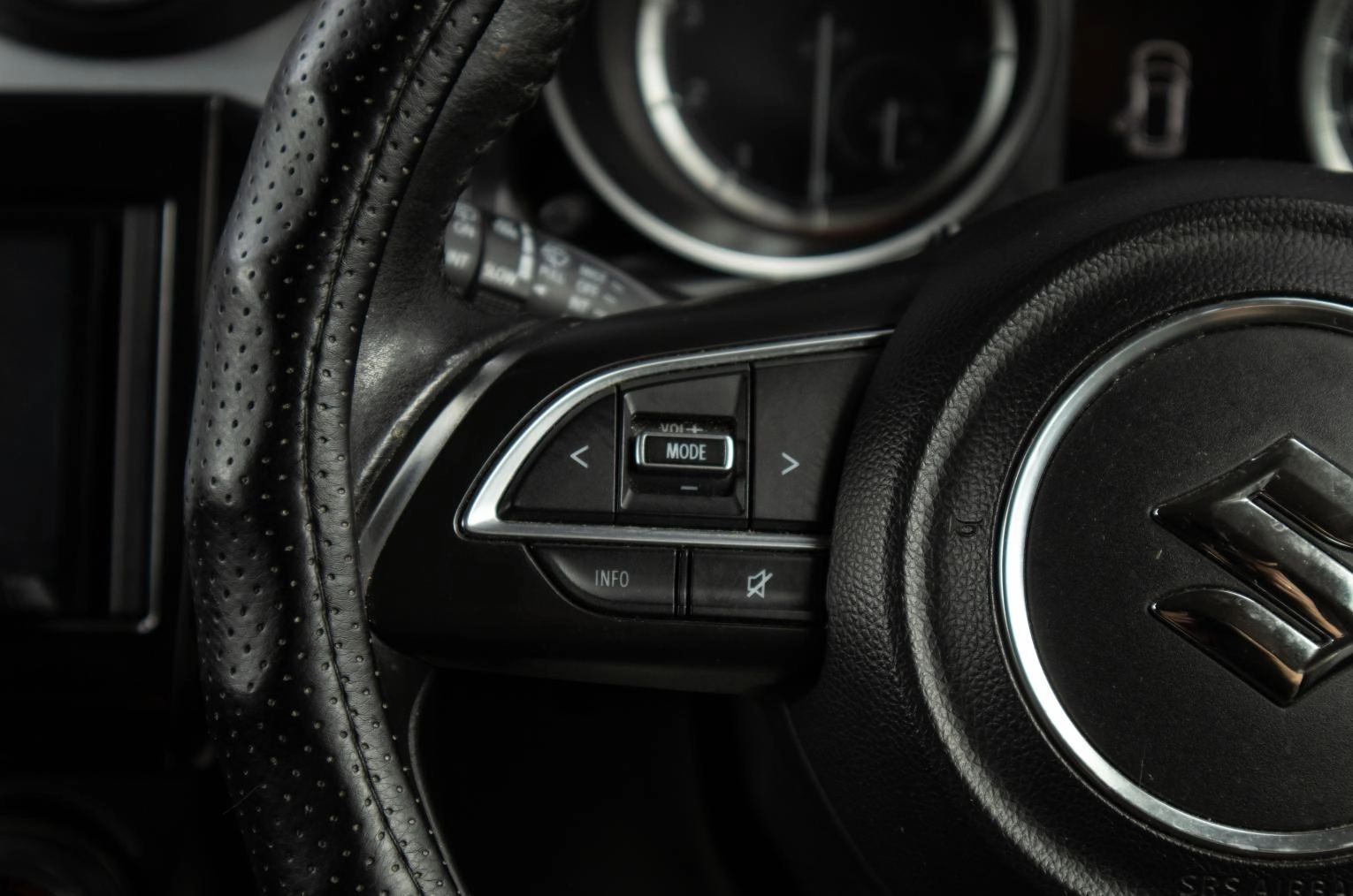 Suzuki Swift 10 из 19