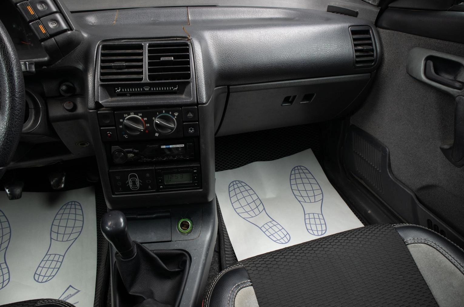 ВАЗ (LADA) 2112 10 из 15