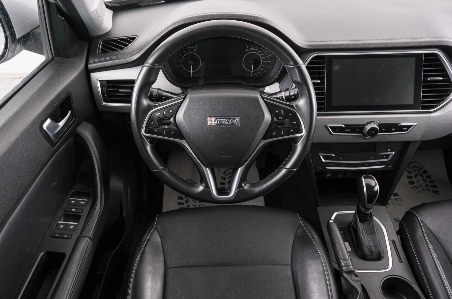 LIFAN X70 14 из 23