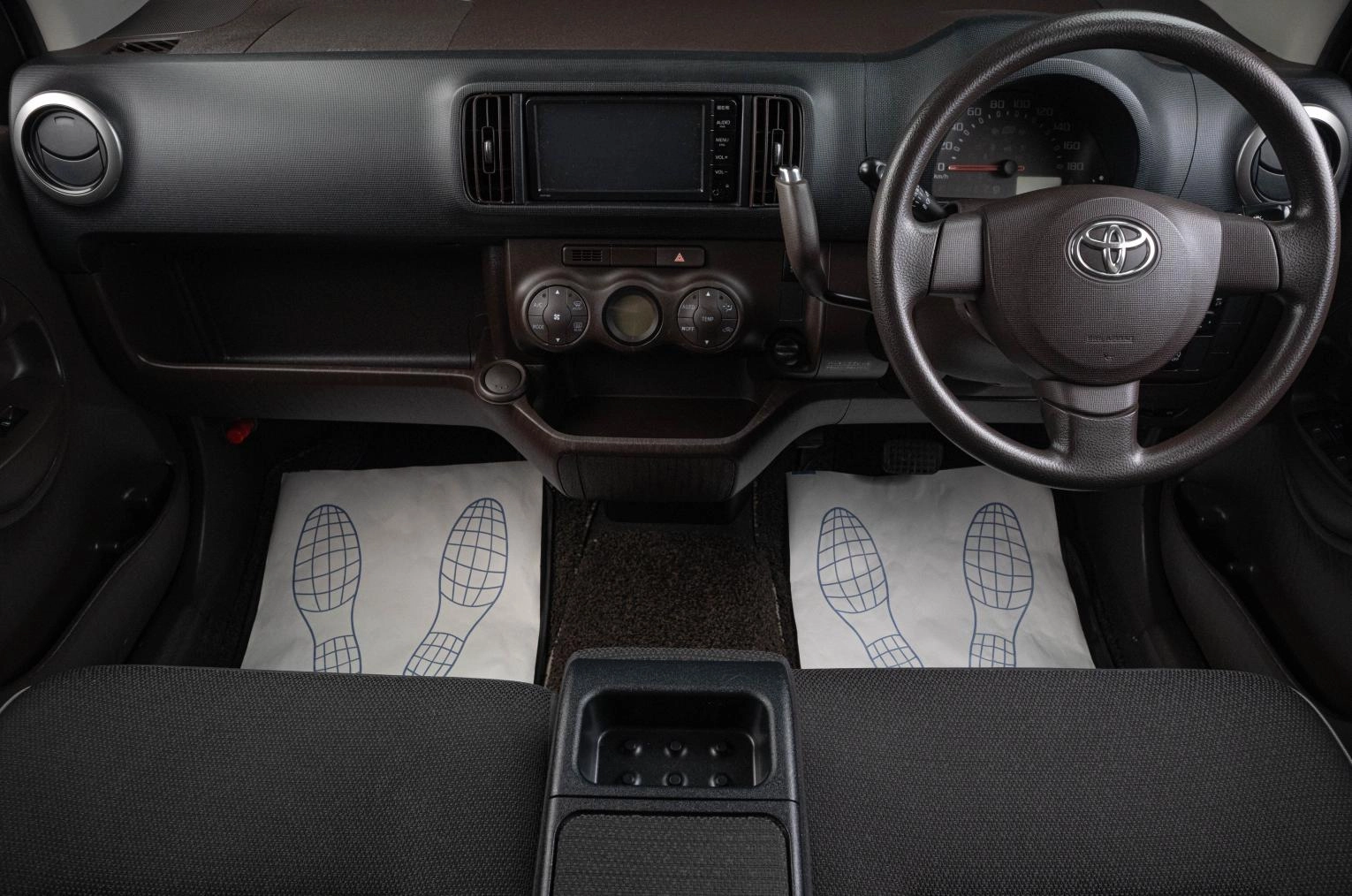 Toyota Passo 7 из 17