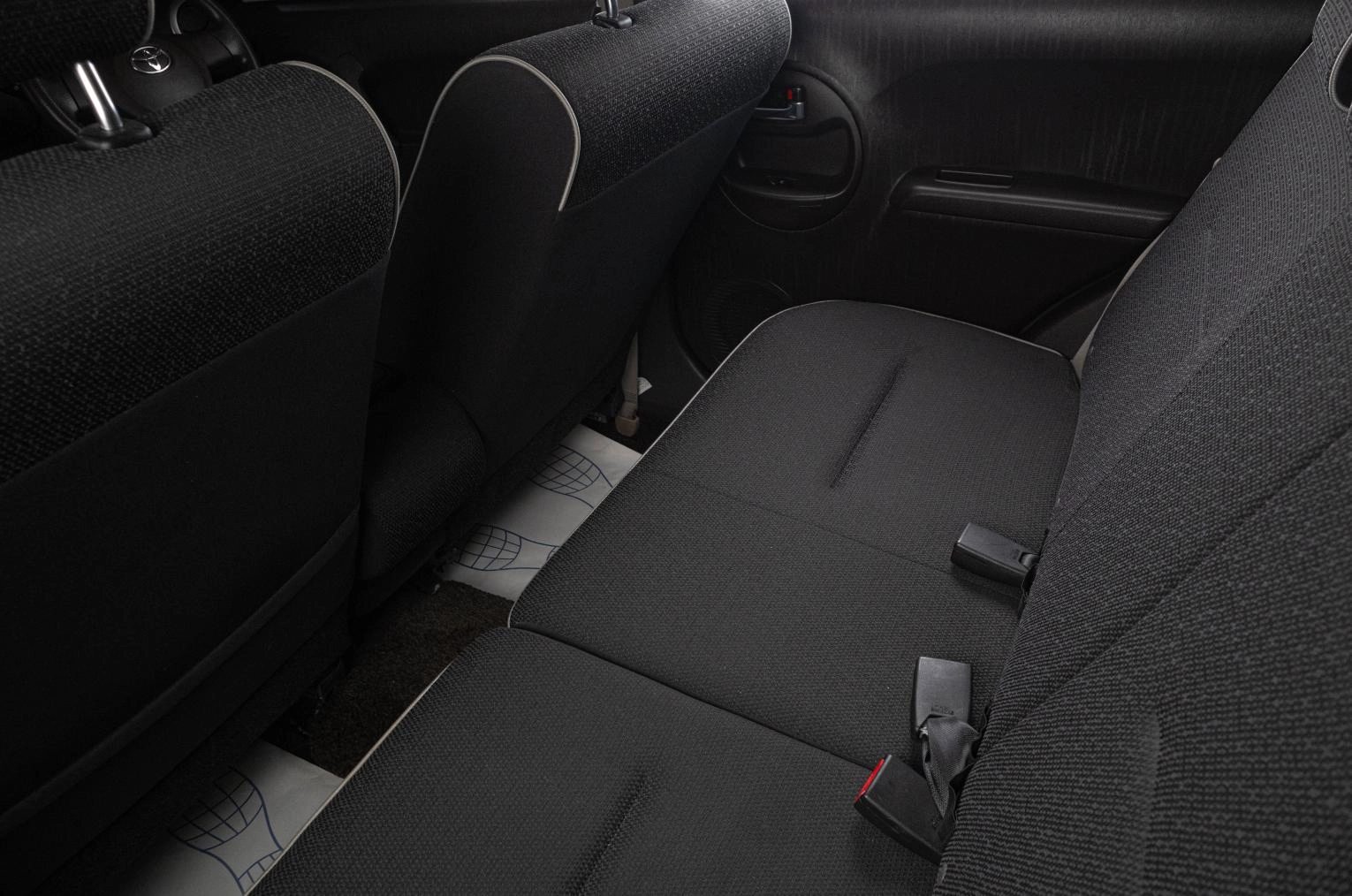 Toyota Passo 17 из 17