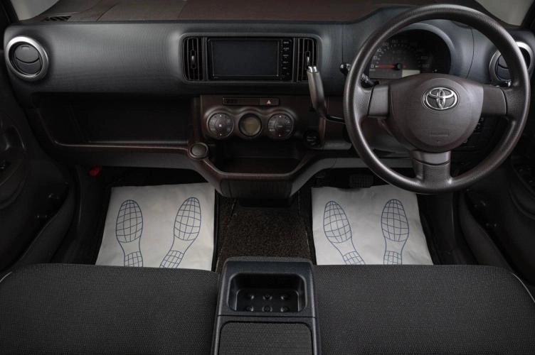 Toyota Passo 7 из 17