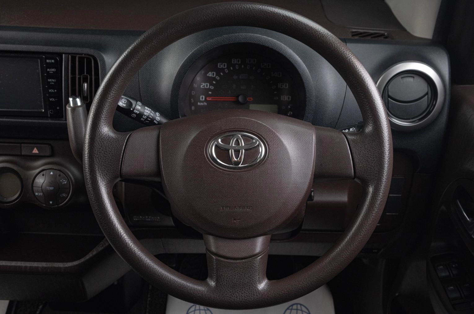 Toyota Passo 10 из 17