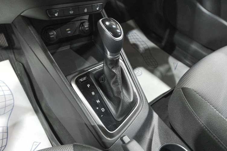 Hyundai Solaris 15 из 22