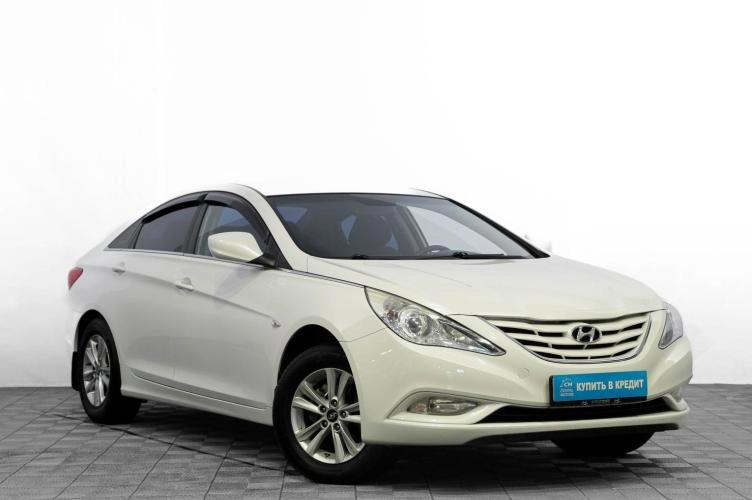 Hyundai Sonata 1 из 5