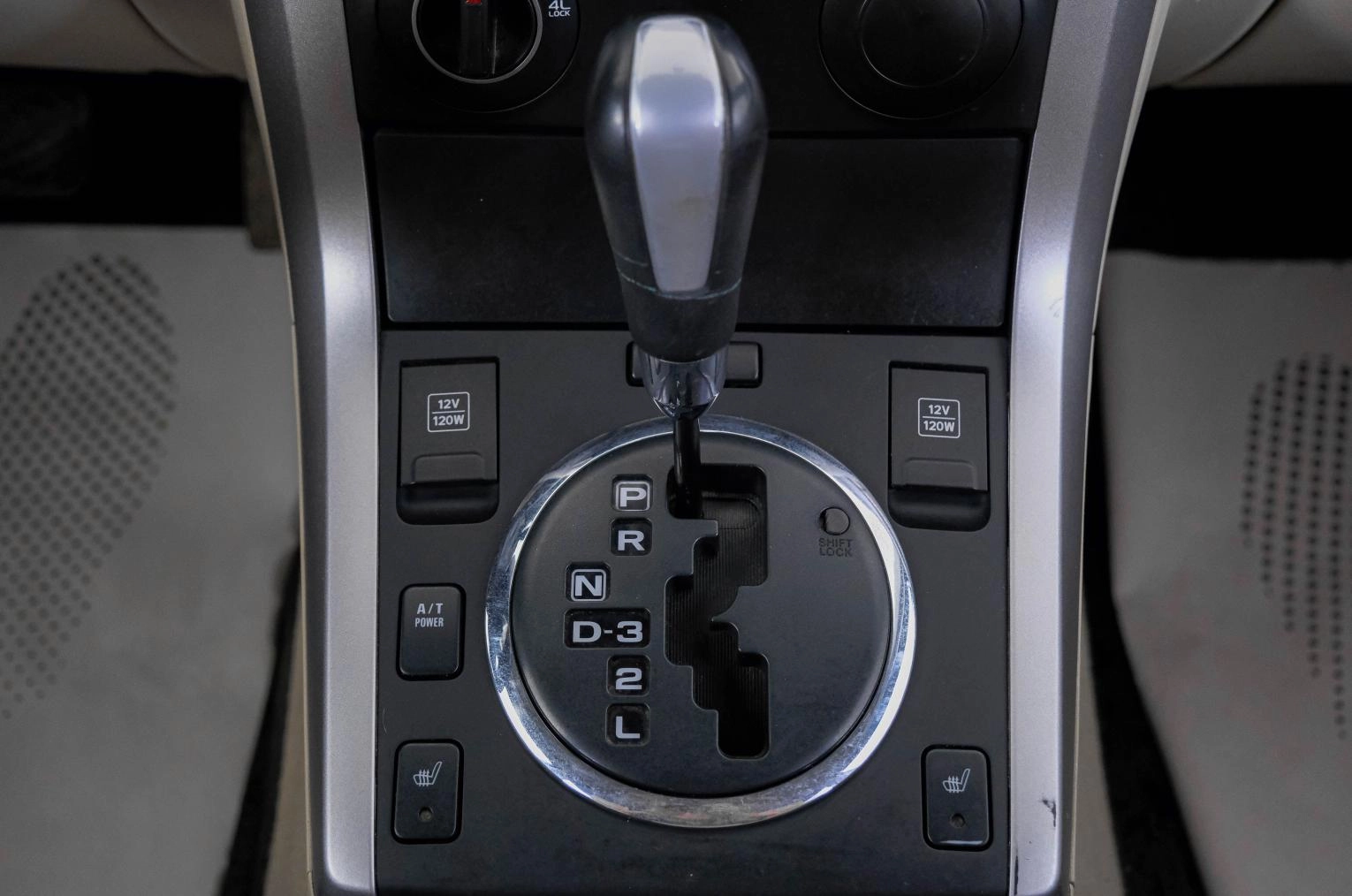 Suzuki Grand Vitara 19 из 21