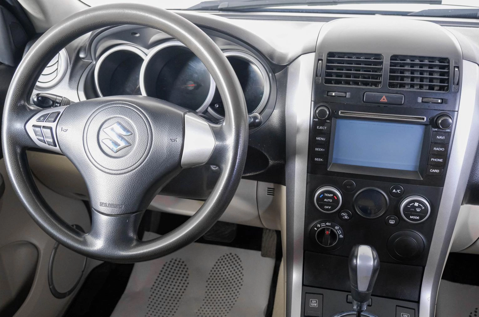 Suzuki Grand Vitara 12 из 21